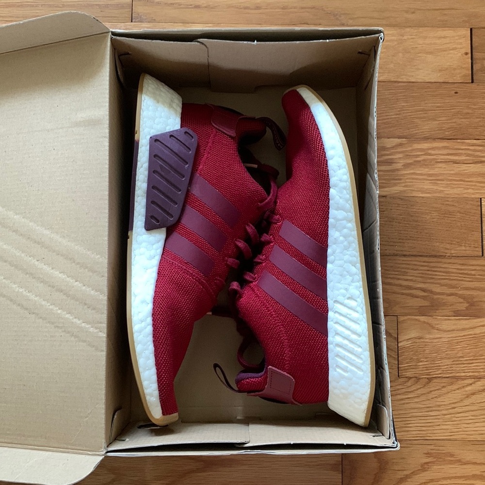 Men’s Red Adidas NMD R2